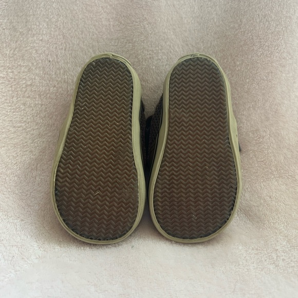 Infant size 2m Sperry - Picture 2 of 3
